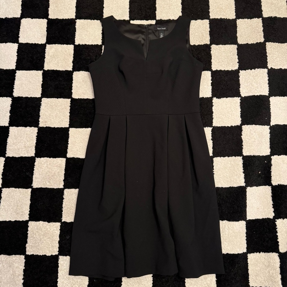 WHMB Fit Flare 8 Black Sleeveless Preppy Classic Office Dress Size 12